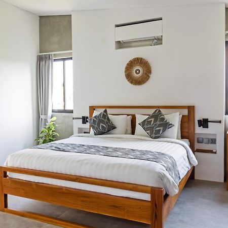 Manresa Villa Bali 2 Canggu Eksteriør billede