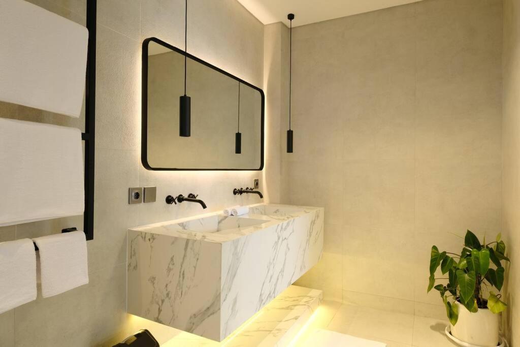 Manresa Villa Bali 2 Canggu Eksteriør billede